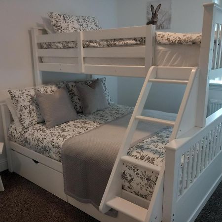 Beautiful Riverside Holiday Home Callander Esterno foto